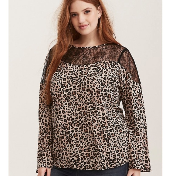 torrid Tops - TORRID leopard print challis top with lace NWT